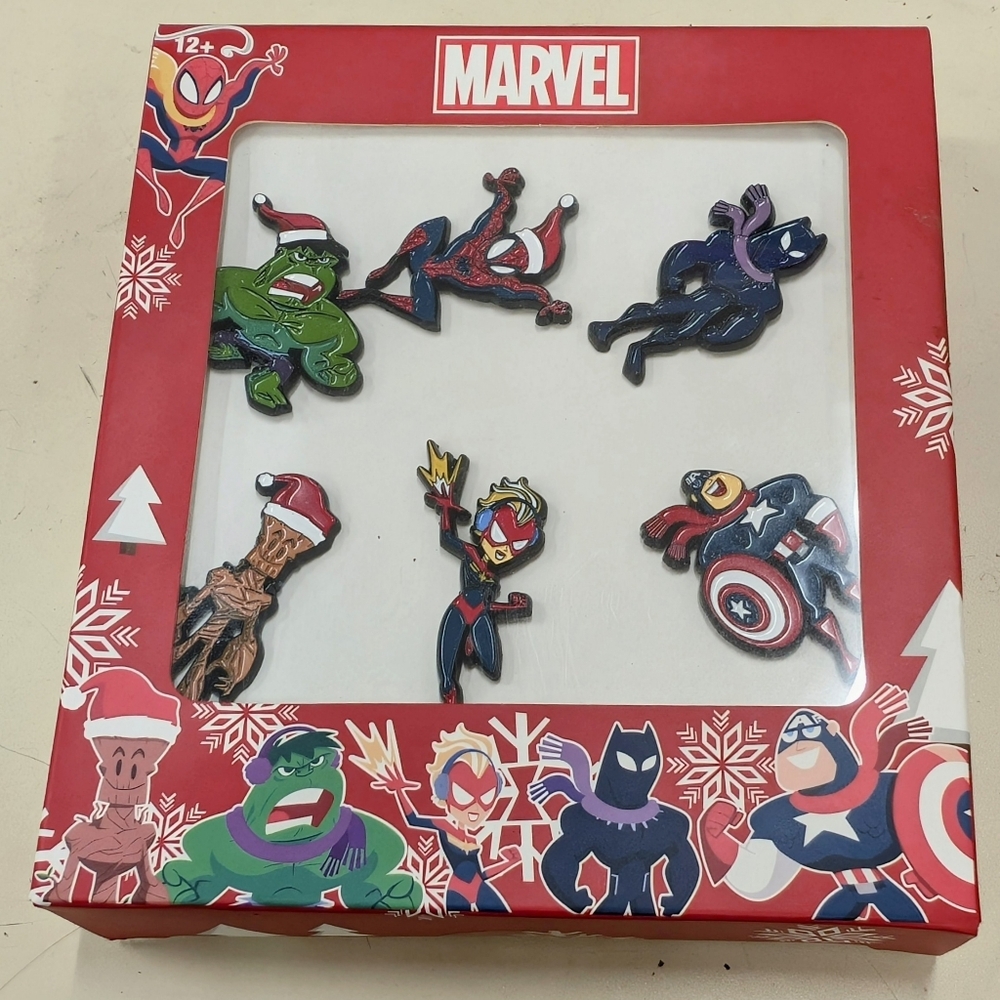Marvel Superhero Holiday Pin Set